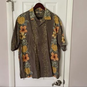Tommy Bahama Hawaiian Shirt - M